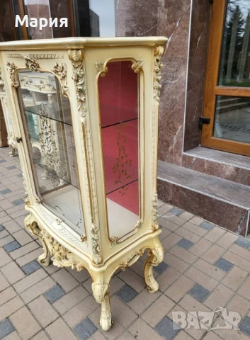Италианска барокова витрина 015, снимка 3 - Секции и витрини - 50620293