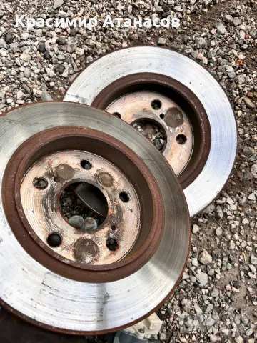 Спирачени дискове задни за Тойота Аурис.2007-2012г, снимка 12 - Части - 44176924