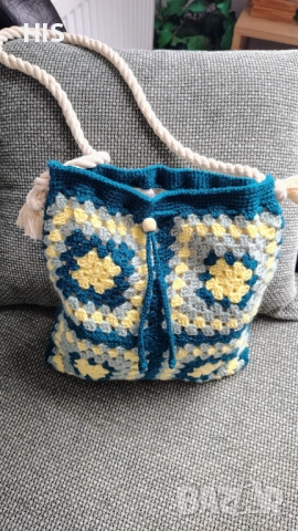 Дамски луксозни чанти, модерни ръчно изплетени за през рамо, снимка 16 - Чанти - 34902131