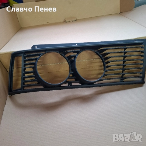 Решетка декоративна дясна за BMW E21 (от 06.75до 10,82), снимка 3 - Части - 52306337