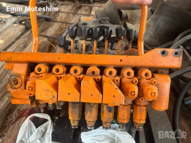 Разпределител Atlas terex, снимка 2 - Индустриална техника - 51009435