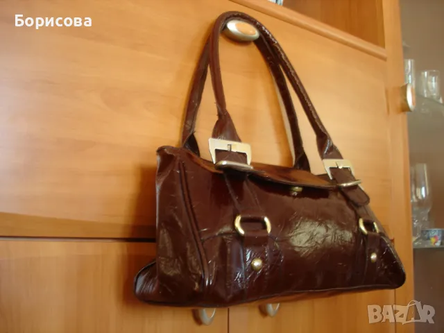 Лачена чанта носена броени пъти , снимка 8 - Чанти - 49039646