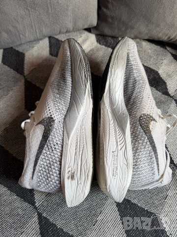 Nike ZoomX VaporFly 3 , снимка 7 - Маратонки - 54099016