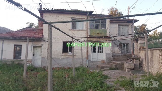 Продавам Двуетажна Къща в село Конуш!!!, снимка 2 - Къщи - 38845891