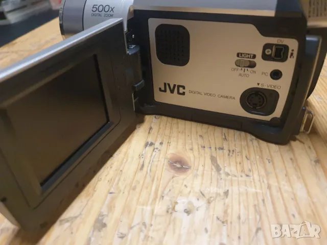 Видеокамера JVC GR-DVL160EK Видеокамерата се продава без батерия, поради тази причина състоянието не, снимка 2 - Камери - 48348507