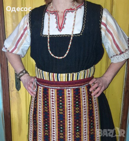 Автентична носия от Югоизточна България, снимка 8 - Антикварни и старинни предмети - 30567928