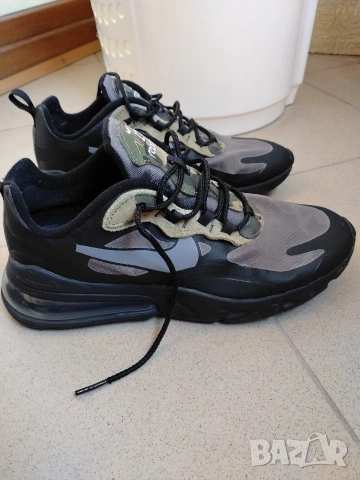 Продавам Nike Air Max 270 React "Camo"