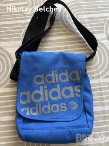 чантичка Adidas 