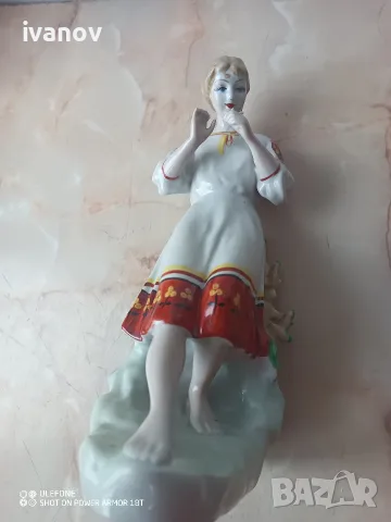 Руска порцеланова фигура , снимка 4 - Статуетки - 56058765
