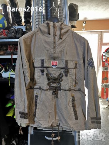 Туристически анурак Jean Paul, Limited edition M