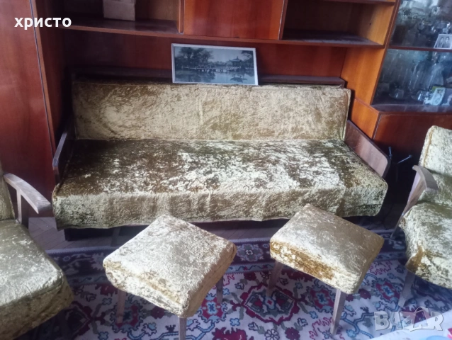 Продавам разтегателен диван