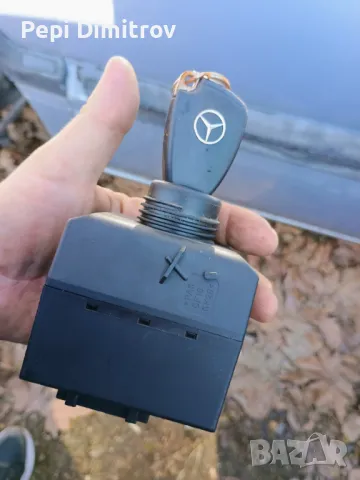 Контактен ключ за Мерцедес Ц класа Mercedes Benz C class W203 2095450508, снимка 3 - Части - 49291066