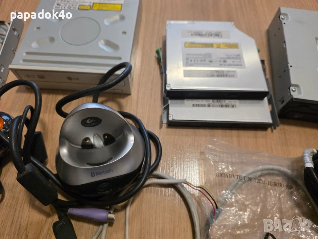 dvd, SD card reader, logitech мишка, displayport , снимка 6 - Други - 49783133