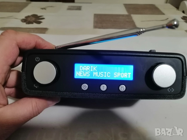 DAB /FM радио Roberts Play11, снимка 3 - Радиокасетофони, транзистори - 52850097