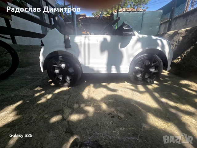 Audi RSQ8 Акумулаторна кола, снимка 3 - Коли, камиони, мотори, писти - 55776773