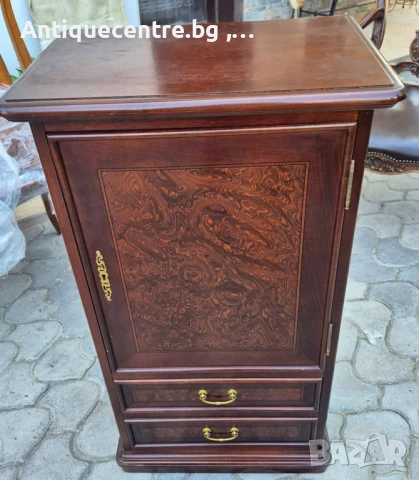 Античен шкаф, Франция.   , снимка 3 - Шкафове - 51225846