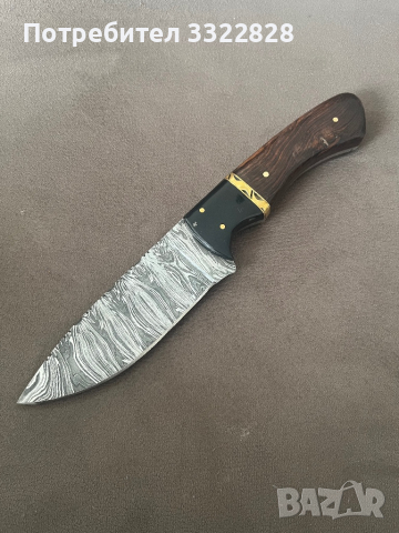 Ловен нож от Дамаска стомана с дръжка от палисандрово дърво и  кожена кания, снимка 1 - Ножове - 44014621