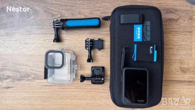 GoPro 10 Black + Оригинален калъф + Аксесоари, снимка 2 - Камери - 55802440