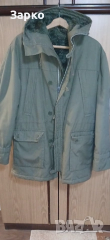 Мъжко яке с подплата 15 евро.
