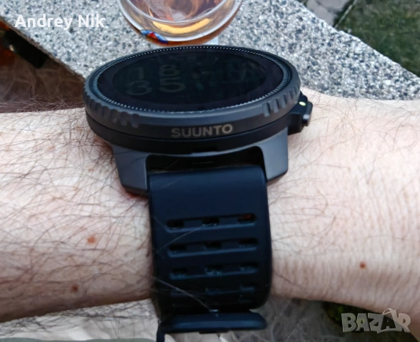 Suunto Vertical Titanium Solar – Като нов! , снимка 6 - Смарт гривни - 53883136