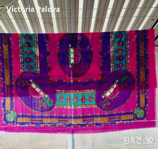 Голям акцентен шал тънка вълна, снимка 2 - Шалове - 38905415