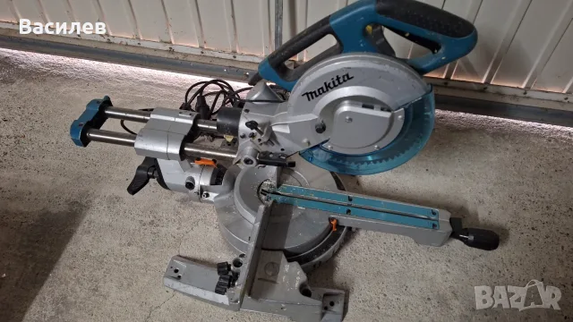 Настолен циркуляр MAKITA LS0815FL 