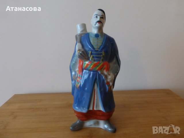 Порцеланова фигура-бутилка Украйна 1990 г 2, снимка 10 - Антикварни и старинни предмети - 42785122