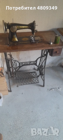 Крачни шевни машини Singer и Gritzner, снимка 14 - Декорация за дома - 54326598
