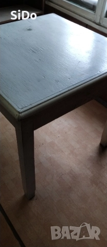 Голяма квадратна трапезна масивна маса 90/90/80см от 1980г, снимка 3 - Маси - 52304330