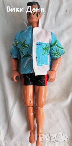 1994 подвижна мъжка кукла КЕН лятно облекло