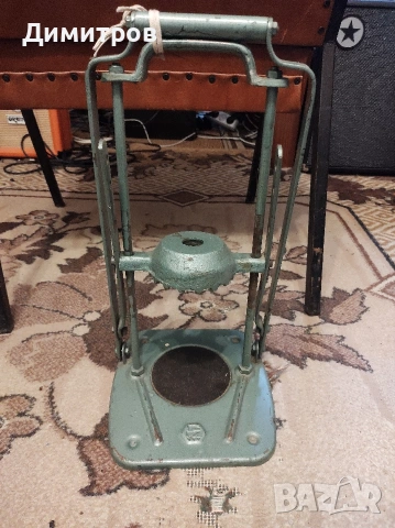 Машинка за затваряне на буркани 