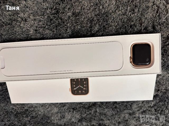 Apple Watch , снимка 2 - Смарт гривни - 53046784