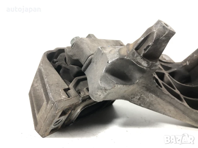 Тампон двигател Vw Golf 4 1.9TDI 90кс 2002г, снимка 2 - Части - 50446410