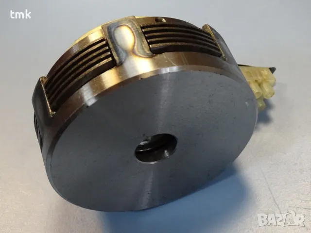 Съединител електромагнитен Binder 84C1309C1 CUGIR multi-plate electromagnetic clutch, снимка 12 - Резервни части за машини - 47861840