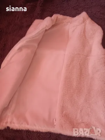 Много мек елек, снимка 2 - Детски якета и елеци - 48651299