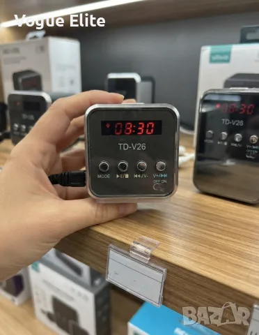 Преносима Bluetooth колонка с FM радио и LED дисплей
