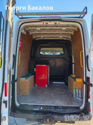 Volkswagen Crafter 2. 0 TDI  140 к. с. от 2017, снимка 8 - Бусове и автобуси - 52816605