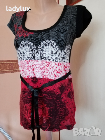 Desigual, Оригинална, Размер S. Код 1709, снимка 2 - Тениски - 36572260