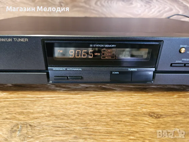 Тунер Universum T46010 Black – Немска класика от златната ера на аудиото, снимка 4 - Декове - 55831264