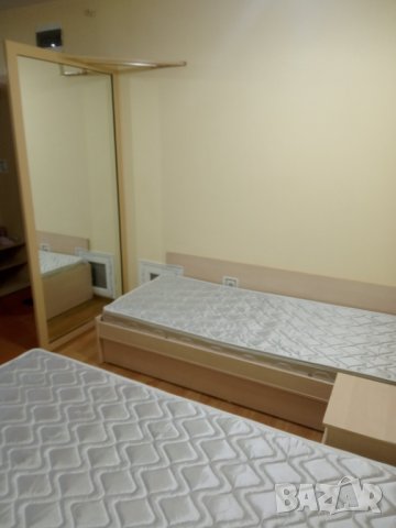 Единичо легло с матрак - малко ползвано отлично състояние!, снимка 6 - Спални и легла - 42728535