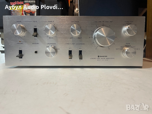 Sanyo DCA 1001 Solid State Stereo Pre Main Amplifier, снимка 2 - Ресийвъри, усилватели, смесителни пултове - 44751643