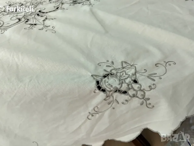 покривка за маса рязана бродерия , снимка 10 - Декорация за дома - 47735097