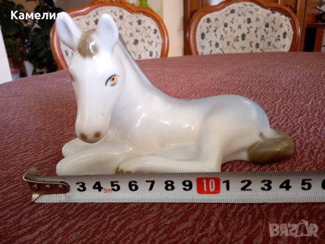 Порцеланова фигура , снимка 2 - Статуетки - 40609036