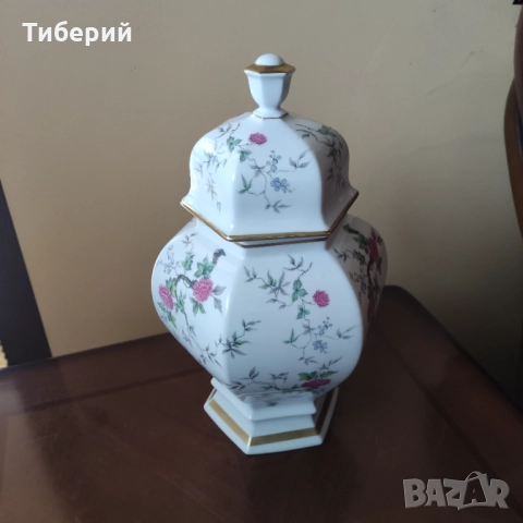 Порцеланова ваза голяма, снимка 5 - Антикварни и старинни предмети - 52142324