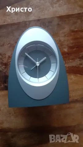 часовник настолен със секундарник и аларма REEKO антикварна рядкост