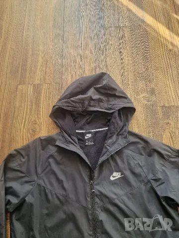 Страхотно мъжко яке NIKE размер М , снимка 3 - Якета - 47844078