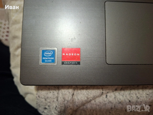 Лаптоп Lenovo ideapad 330 цял за части, снимка 2 - Лаптопи за дома - 53935691