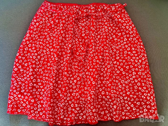 Червена лятна пола с подплата