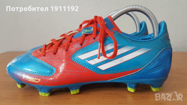 Adidas. Футболни бутонки. Номер 40 . Налични два чифта., снимка 1