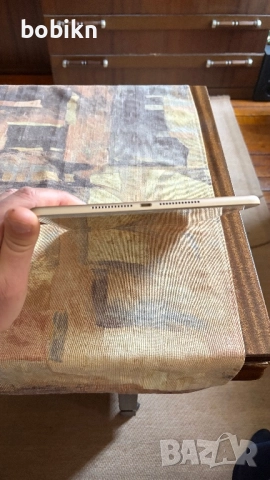 Apple iPad 9.7 5-то поколение A1822 (2017) с 32GB gold, снимка 9 - Таблети - 52885526